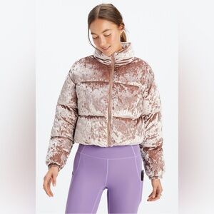 Fabletics | Wander Crushed Velour Cropped Velvet Puffer Jacket